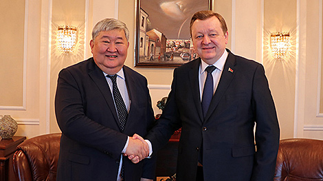 Беларусь і Кыргызстан намецілі сумесныя крокі па падрыхтоўцы дарожнай карты развіцця супрацоўніцтва