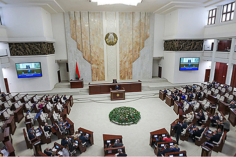 Законапраект па пытаннях забеспячэння правоў дзяцей прыняты ў другім чытанні