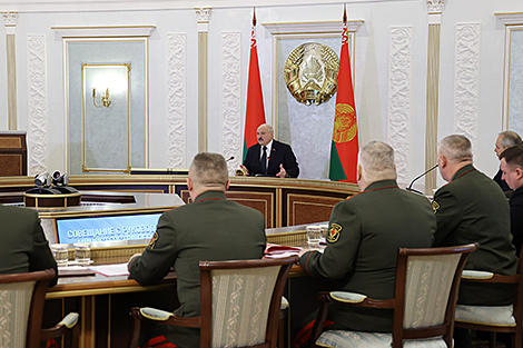 Лукашэнка даручыў беларускім спецыялістам арганізаваць энергазабеспячэнне Чарнобыльскай АЭС