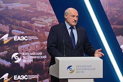 Лукашэнка выступае за сумяшчэнне інтэграцыйных намаганняў у фармаце ЕАЭС - ШАС - БРІКС