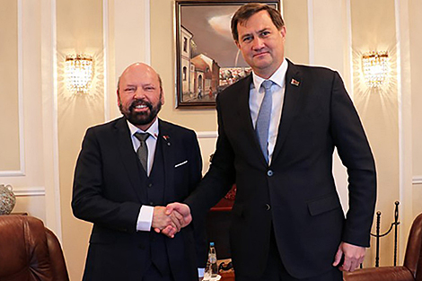 Пашырэнне народнай дыпламатыі. Рыжанкоў сустрэўся з ганаровым консулам Рэспублікі Беларусь у Люцэрне