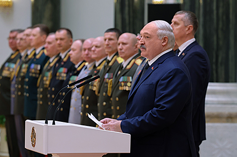 Лукашэнка: Беларусь і ў далейшым мае намер развіваць супрацоўніцтва з краінамі АДКБ і Расіяй