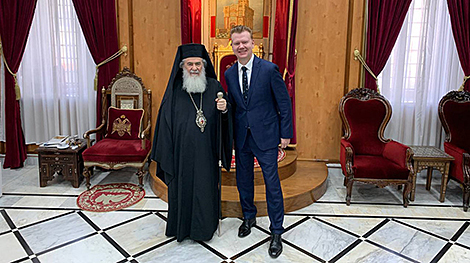 Пасол Беларусі абмеркаваў з Патрыярхам Іерусаліма актывізацыю паломніцкіх і гуманітарных кантактаў