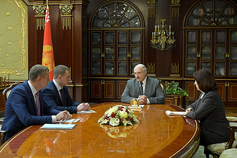 Лукашэнка вырашыў назначыць Крутога першым віцэ-прэм'ерам, Турчына - губернатарам Мінскай вобласці