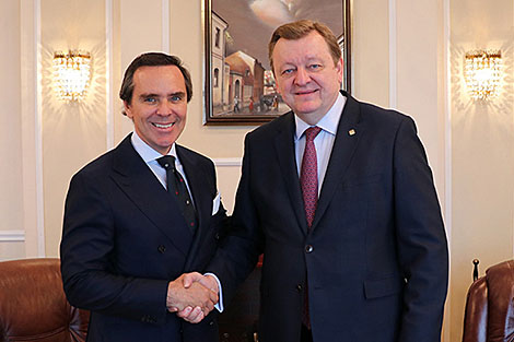 Алейнік і пасол Бразіліі абмеркавалі актывізацыю палітычных і гандлёва-эканамічных кантактаў