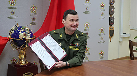 Мінабароны Беларусі і Кітая падпісалі мемарандум аб міжнародным ваенным супрацоўніцтве