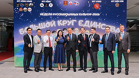 Пасол Беларусі адкрыў у Ханоі Тыдзень культур рускамоўных краін