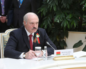 Лукашенко: Великая Победа должна работать на объединение наших государств и народов