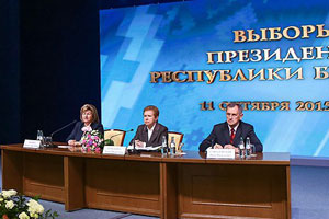 Более 43,7 тыс. национальных наблюдателей работают на участках по всей Беларуси