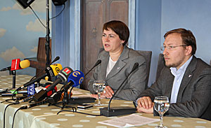 Korotkevich admits many Belarusians support current government