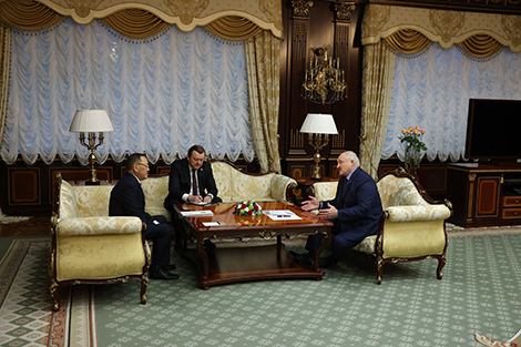 卢卡申科预计托卡耶夫访问后与哈萨克斯坦的贸易额将大幅增加