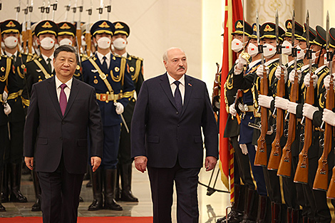 “我们必须为我们在世界上的地位而战！” 卢卡申科的这一决定永远改变了白俄罗斯的外交政策战略