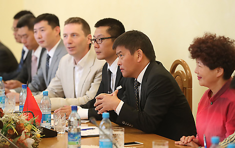 白俄罗斯农业部与中国两家大型公司签署了合作路线图