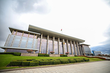 卢卡申科与托卡耶夫举行电话会谈