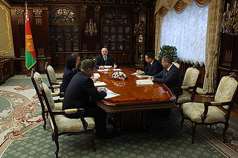 卢卡申科：白俄罗斯经济允许将更多资金用于居民的社会支持