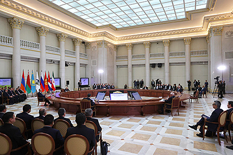 卢卡申科谈2045年欧亚一体化主要任务和前景