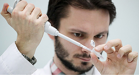 白罗斯科学家正在开发用于骨组织3D打印的生物墨水