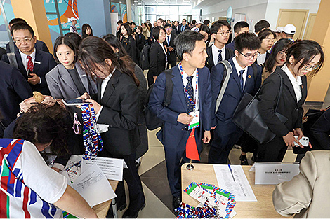 白俄罗斯-中国基础科学研究中心将于7月在白大揭牌