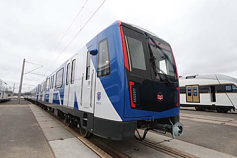 施塔德勒和明斯克地铁为首都地铁提供了一列火车