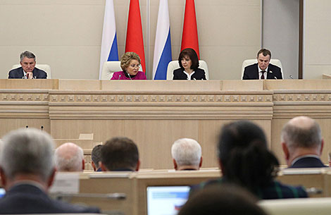 白罗斯和俄罗斯第七届地区论坛将聚集500多人