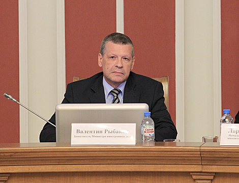 雷巴科夫被选为联合国经济和社会理事会副主席
