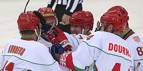 总统冰队在业余锦标赛的第一场决赛中获胜