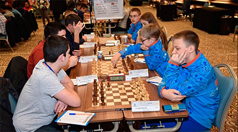 白罗斯代表队在世界青年国际象棋锦标赛中获得第四名