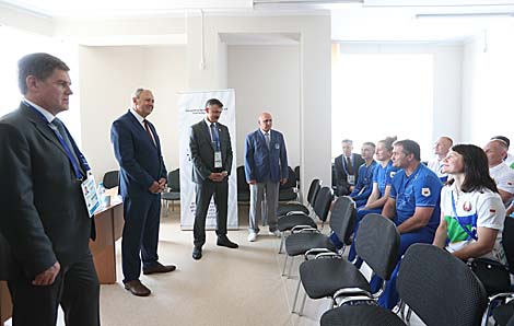 鲁马斯与第二届欧洲运动会的白罗斯体育代表团成员会面