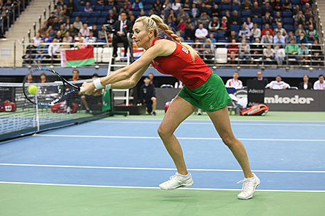 戈沃尔佐娃与拉普科赢得了美国锦标赛首场赛