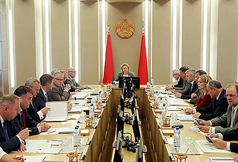 白罗斯和乌兹别克斯坦将在区域论坛上讨论工业合作