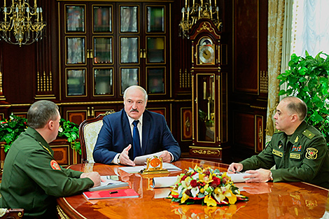 卢卡申科批准了一项使用白罗斯和俄罗斯地区集团军的计划