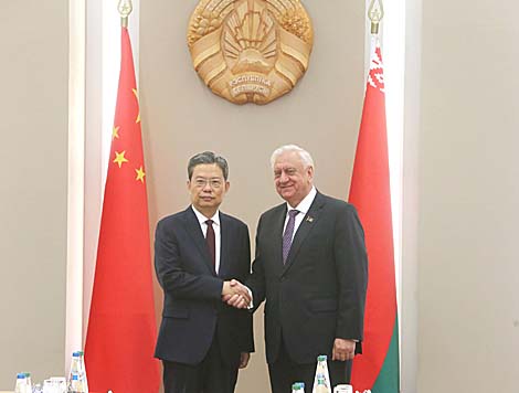 米哈伊尔·米亚斯尼科维奇：白俄罗斯对与中国合作的长期有效发展充满信心