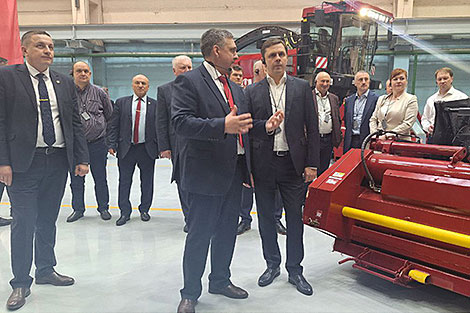《戈梅利农机》公司准备增加对奥廖尔州的收割机供应量