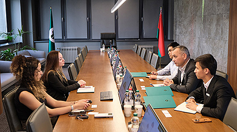 乌兹别克斯坦在白俄罗斯大宗产品交易所拍卖会上购买白俄罗斯产品数量排名第二