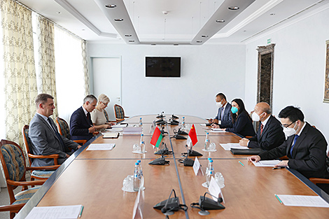 库哈列夫与中国大使探讨明斯克与中国城市合作