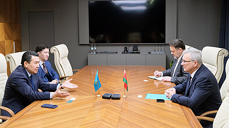 白俄罗斯大宗产品交易所与独联体经济法院探讨合作前景广阔的领域