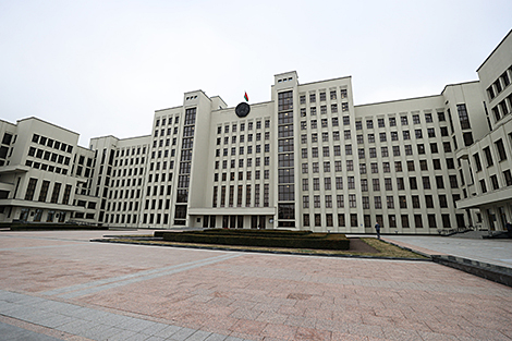 部长会议批准了未来五年国家发展计划清单