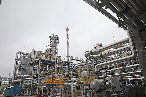 Belarus to complete modernization of its two oil refineries in 2021