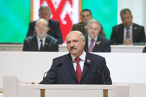 Лукашенко рассказал, какими качествами должен обладать депутат