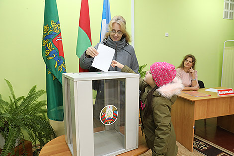 Belarus’ elections 2019: Turnout at 4.69% on first day of early voting