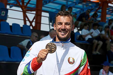 Байдарочник Олег Юреня занял третье место на II Европейских играх