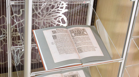 Facsimile collection of Skaryna’s books donated to National Library of Spain