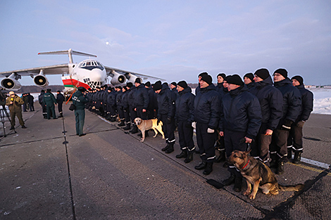 Белорусские спасатели вылетели в Турцию для ликвидации последствий землетрясений