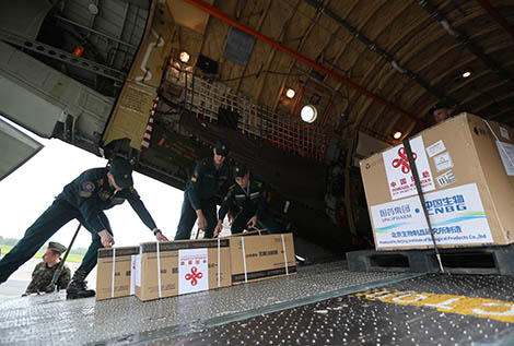 Белорусский самолет доставит из Китая 2,6 млн доз вакцин