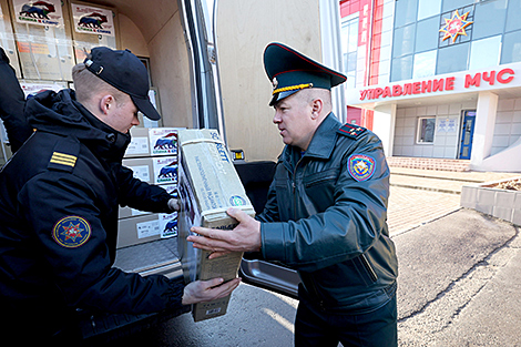 Витебские спасатели присоединились к благотворительной акции по оказанию помощи жителям ДНР