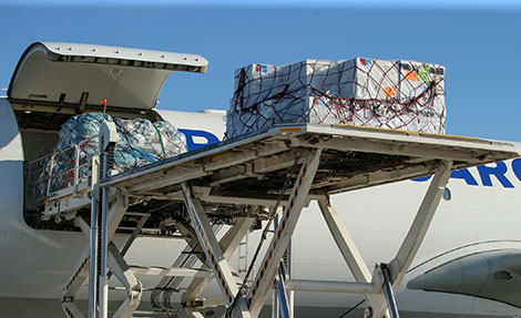 Беларусь получила более 10 тыс. тестов на коронавирус в качестве гуманитарной помощи от Китая