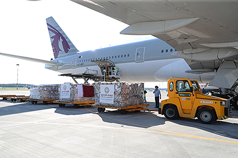 Aircraft brings humanitarian aid from Qatar to Belarus