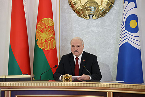 Lukashenko backs initiative to sends CIS humanitarian aid to Afghanistan