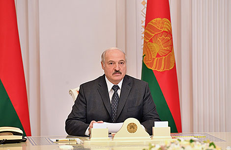 Лукашэнка патрабуе выкарыстоўваць замежную бязвыплатную дапамогу выключна на сацыяльныя мэты