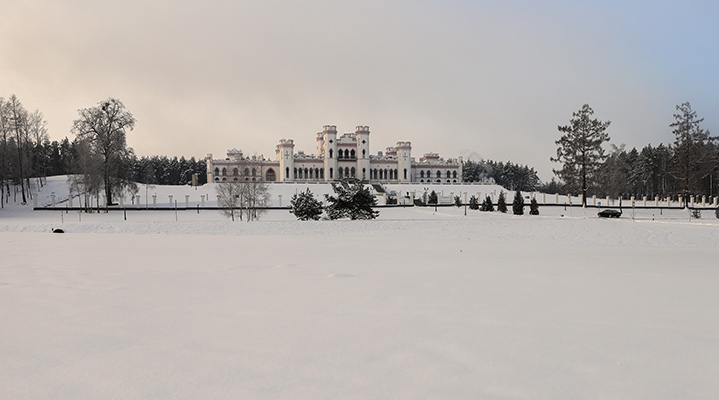 Волшебство зимы: достопримечательности Беларуси – в самых снежных кадрах сезона 2020/2021